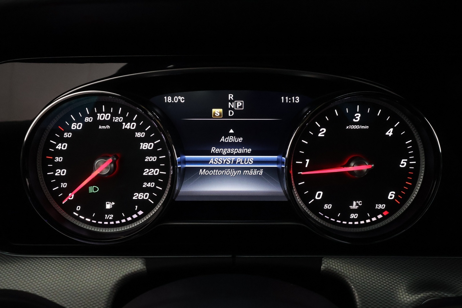 MERCEDES-BENZ E 2017