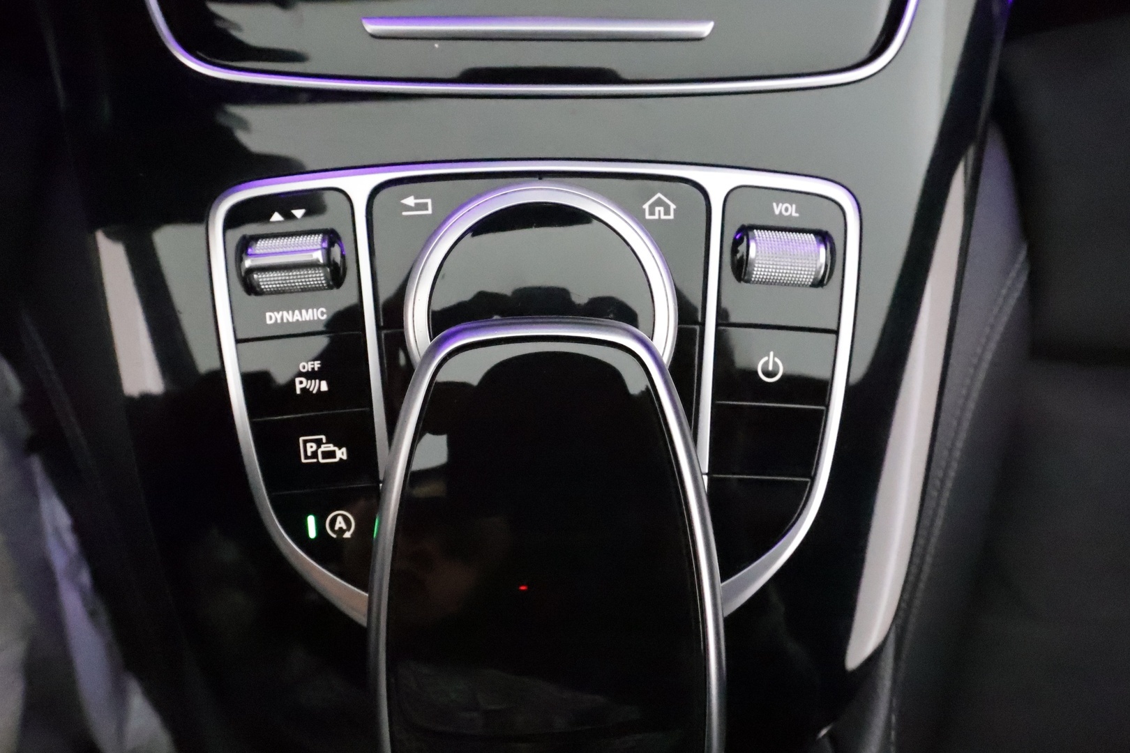 MERCEDES-BENZ E 2017