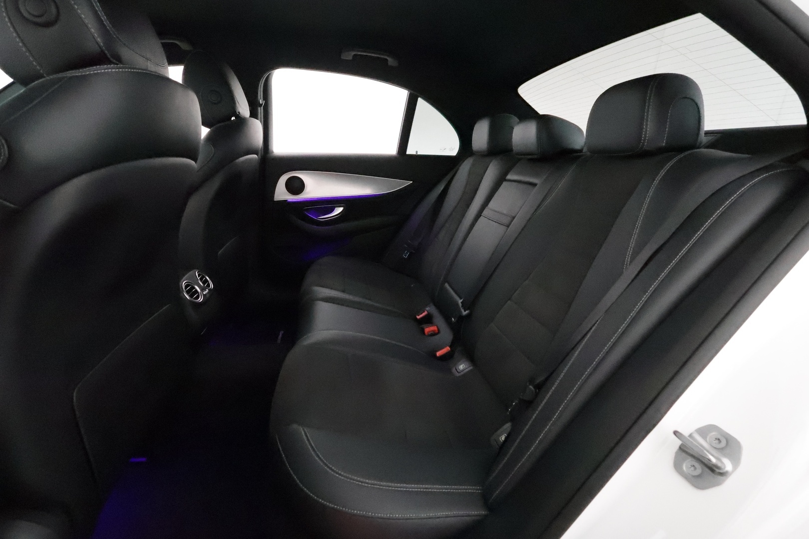 MERCEDES-BENZ E 2017