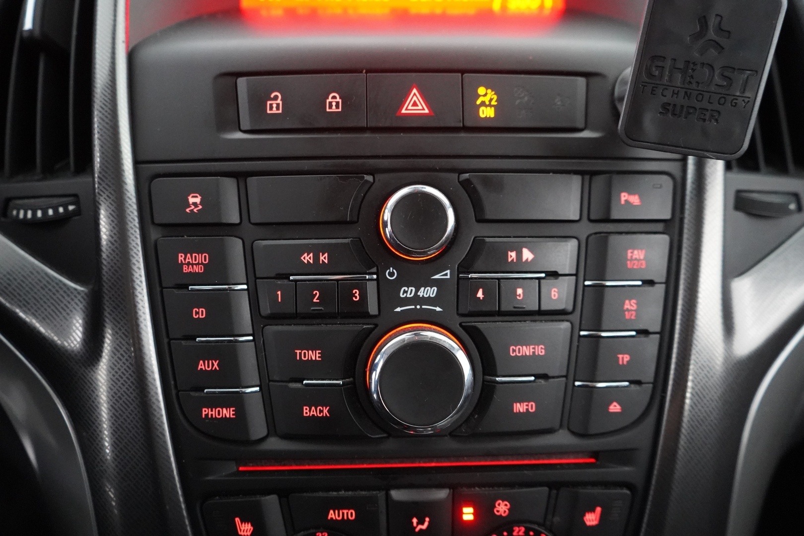 OPEL Astra 2011