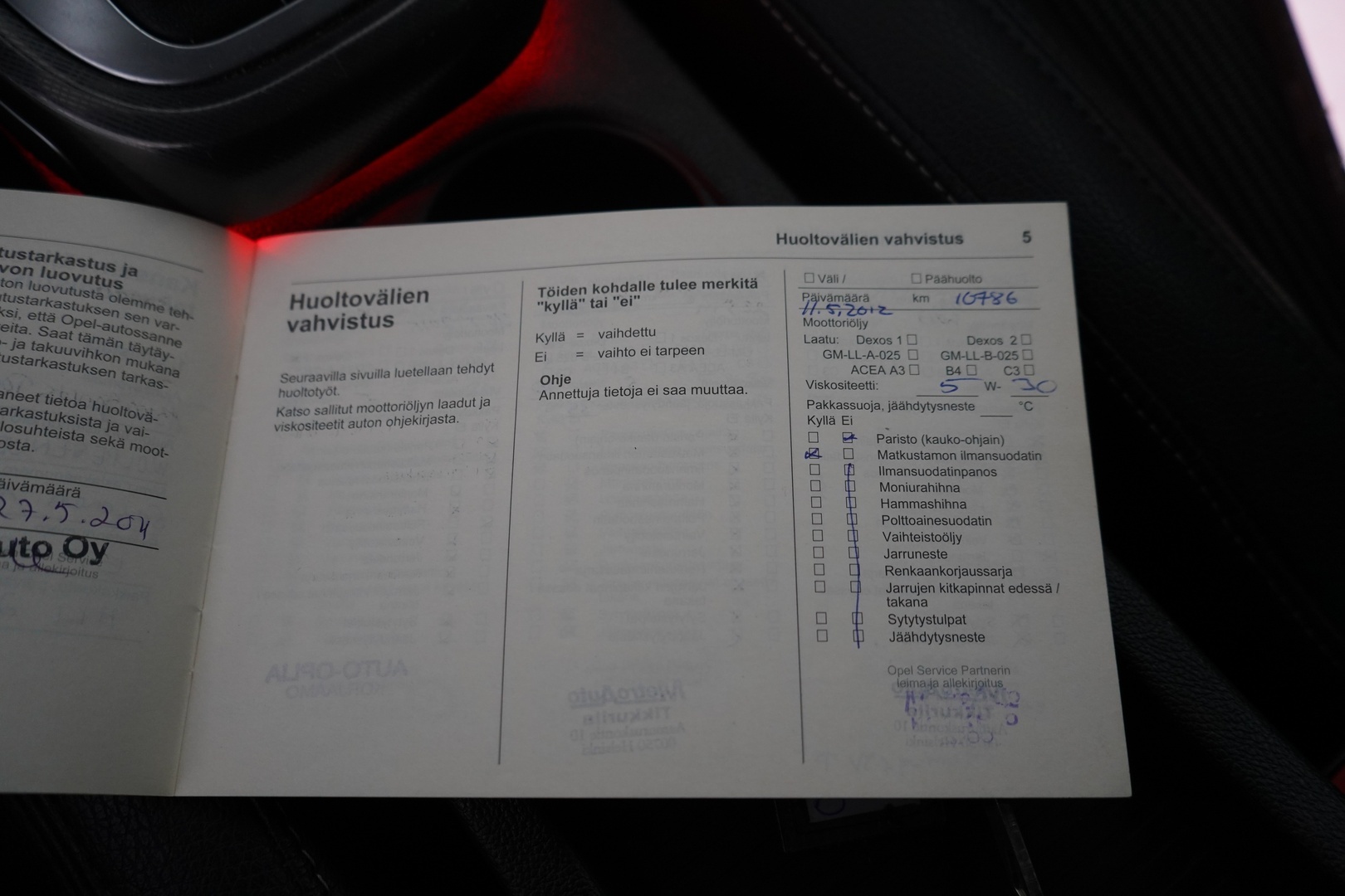 OPEL Astra 2011