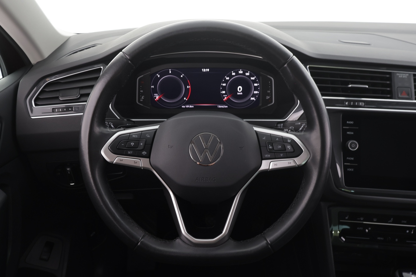 VOLKSWAGEN Tiguan 2022