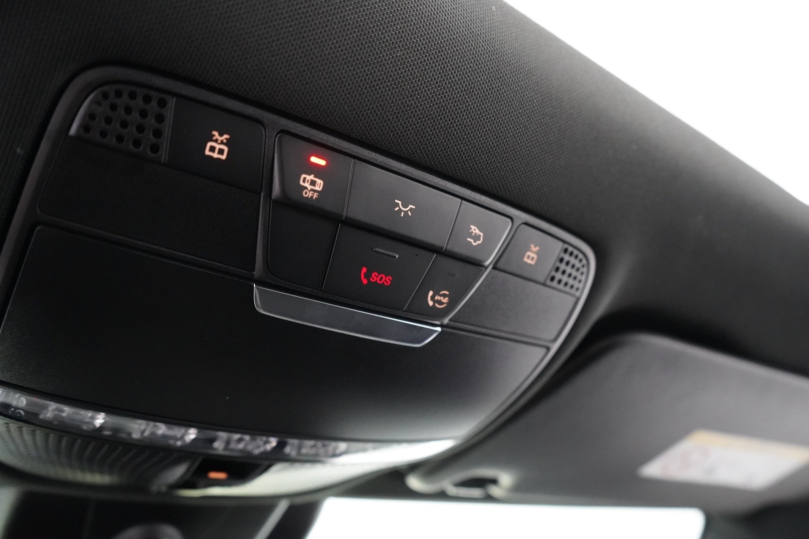 MERCEDES-BENZ C 2020