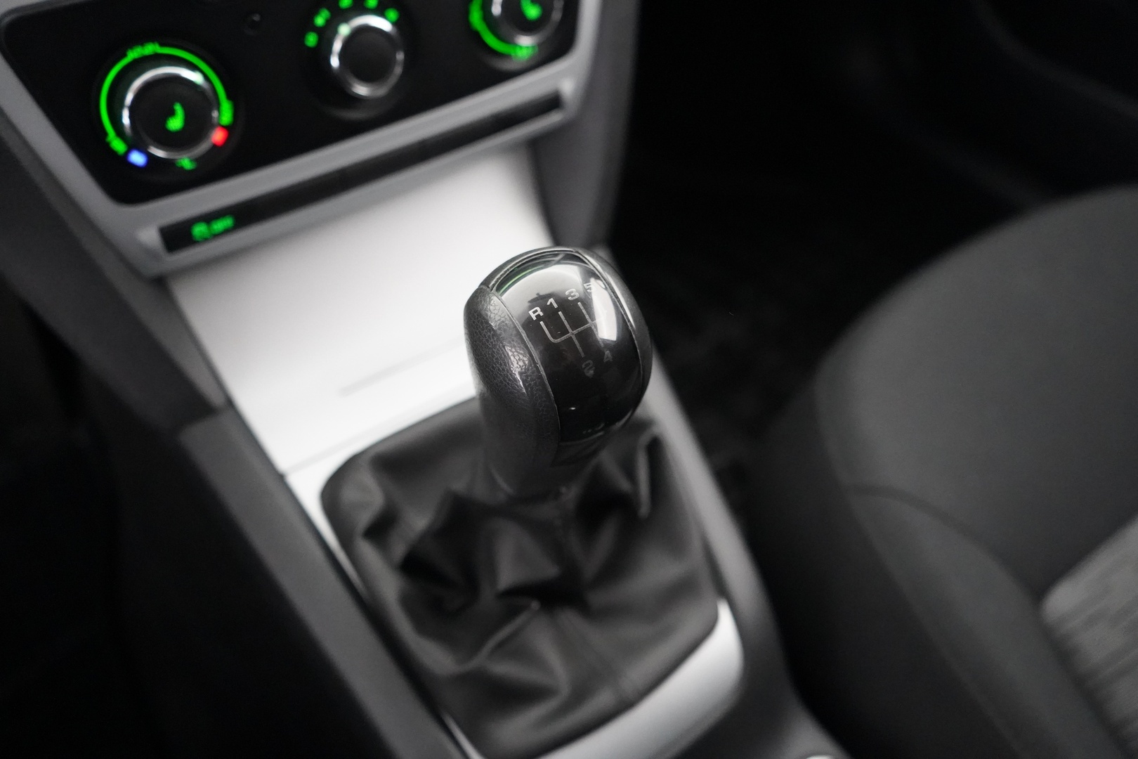 SKODA Octavia 2010