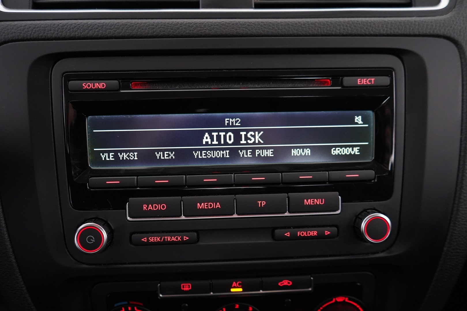 VOLKSWAGEN Jetta 2011
