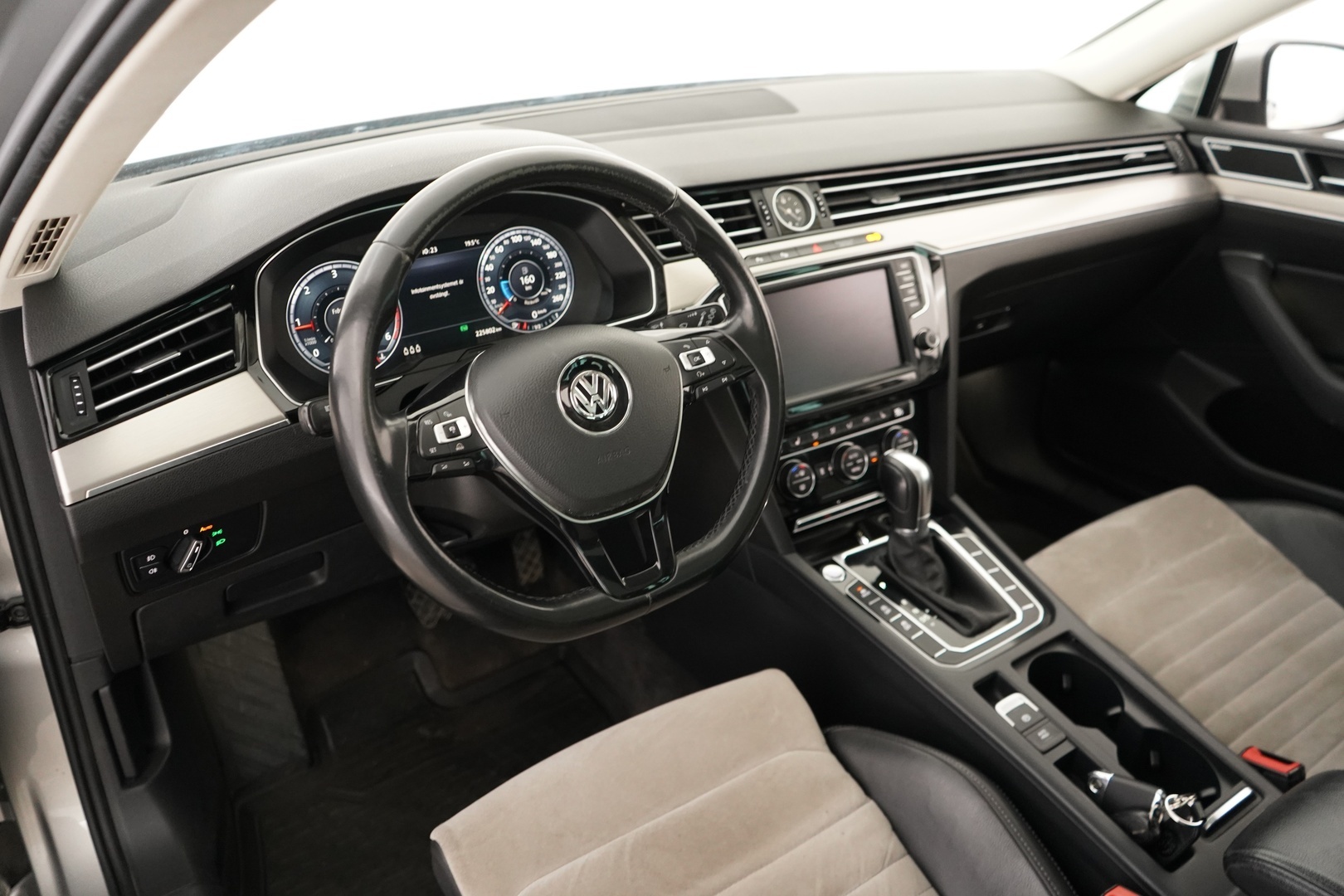 VOLKSWAGEN Passat 2015