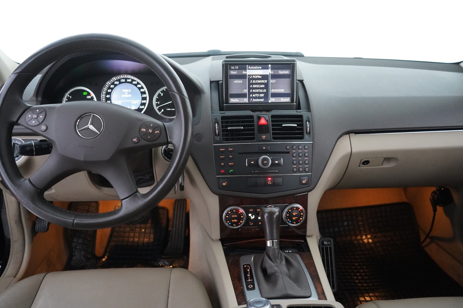 MERCEDES-BENZ C 2008