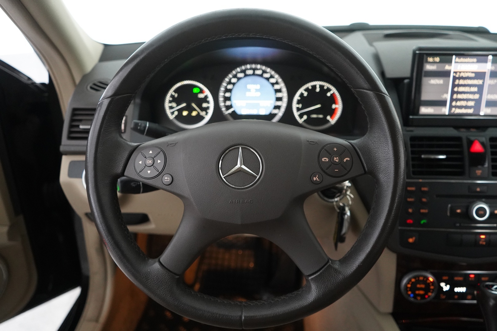 MERCEDES-BENZ C 2008