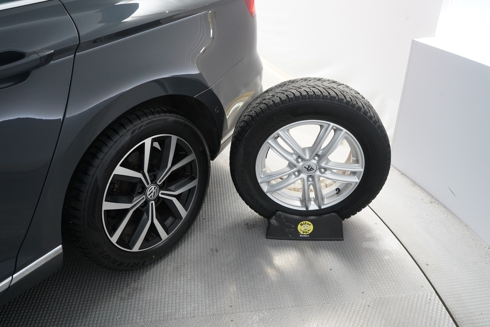 VOLKSWAGEN Passat 2017