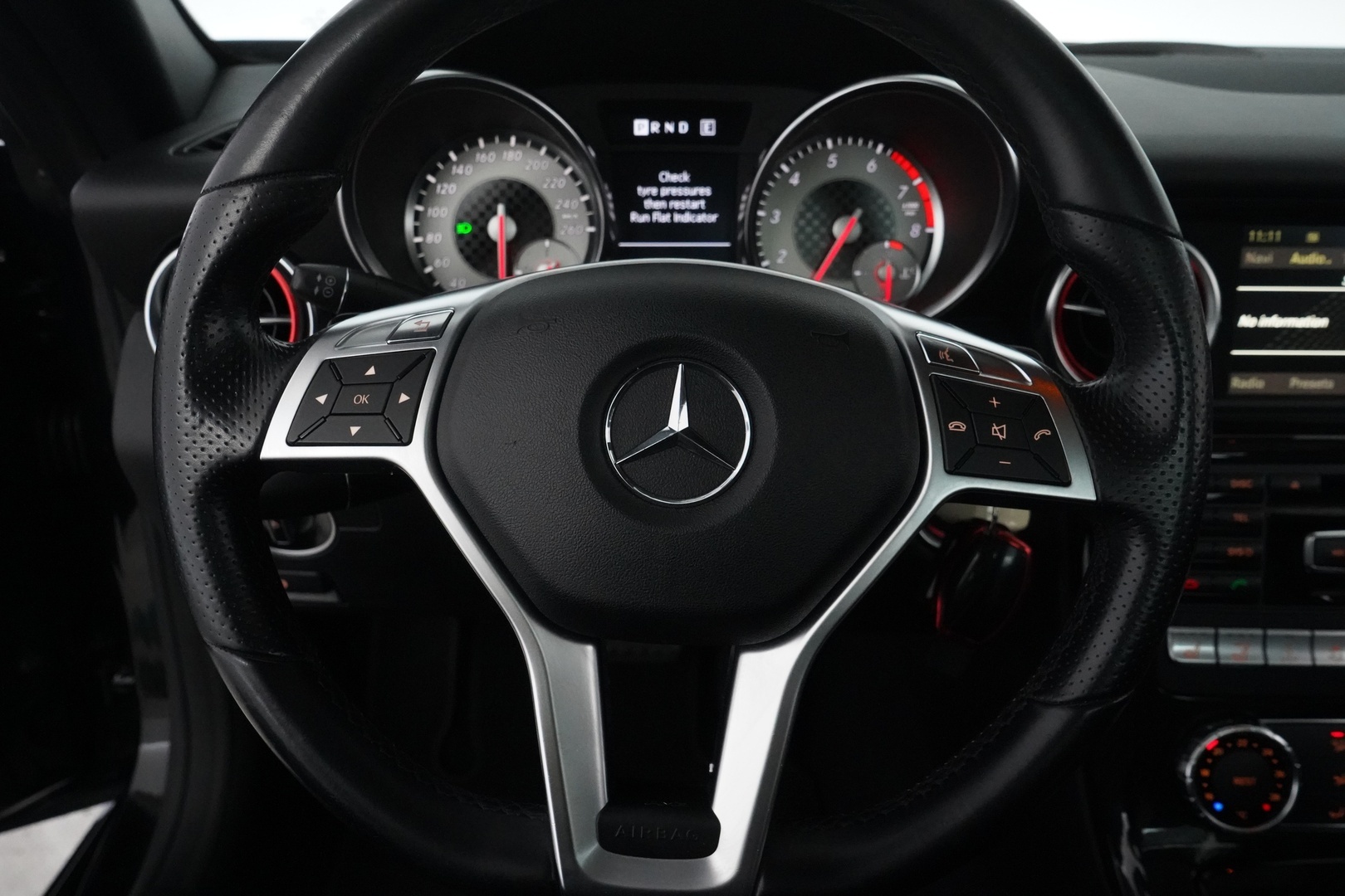 MERCEDES-BENZ SLK 2012