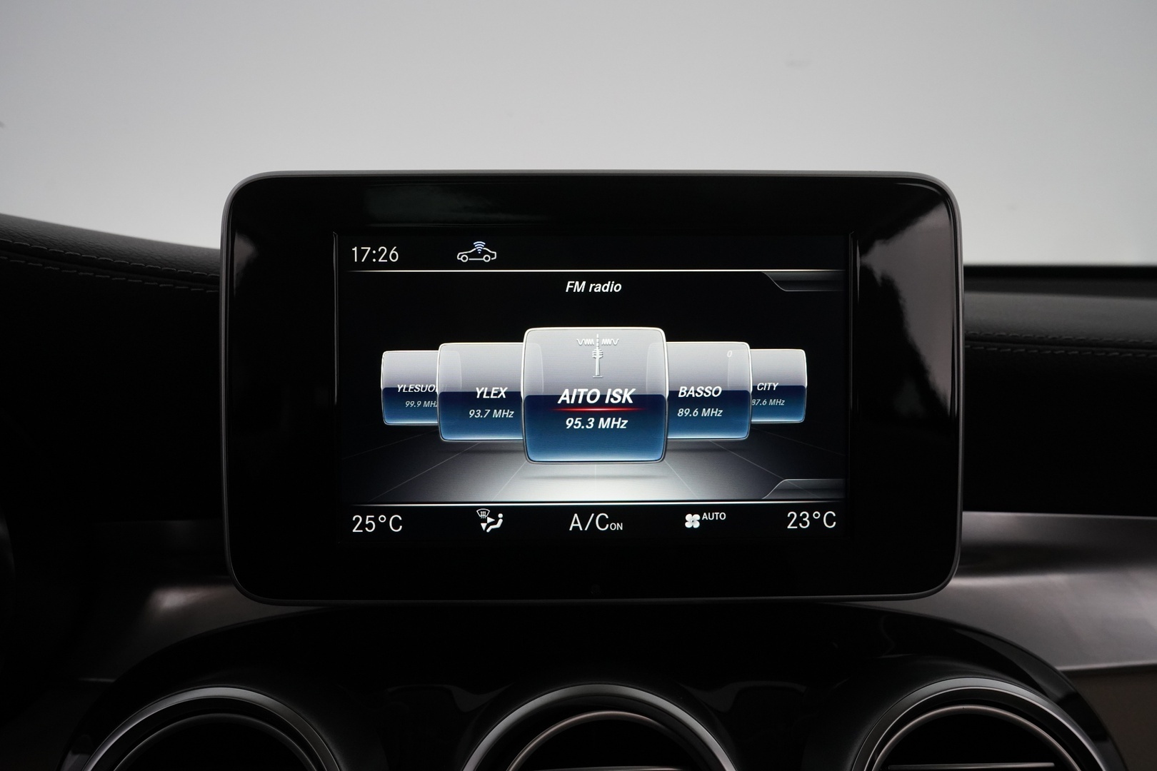 MERCEDES-BENZ GLC 2018