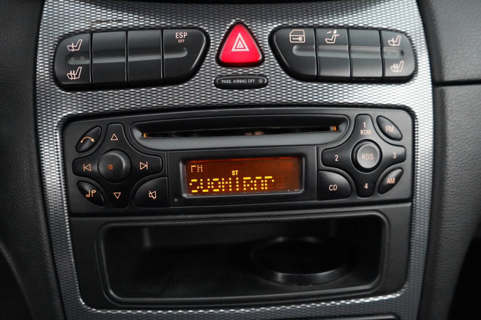 MERCEDES-BENZ CLK 2004