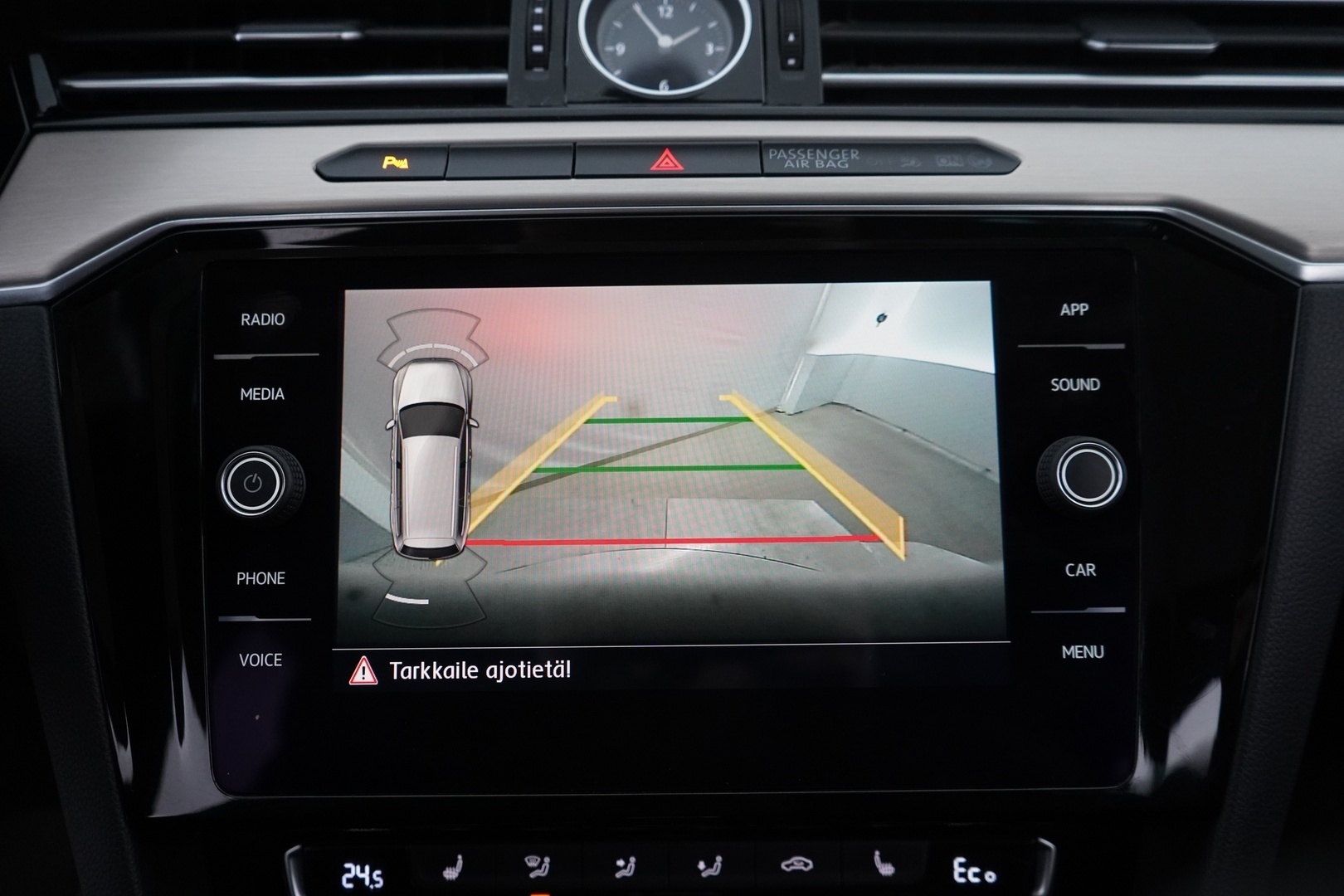 VOLKSWAGEN Passat 2017