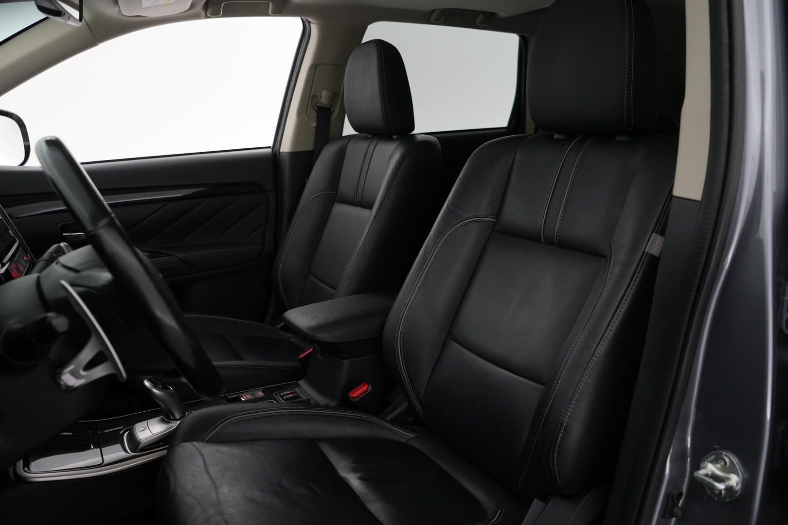 MITSUBISHI OUTLANDER PHEV 2017