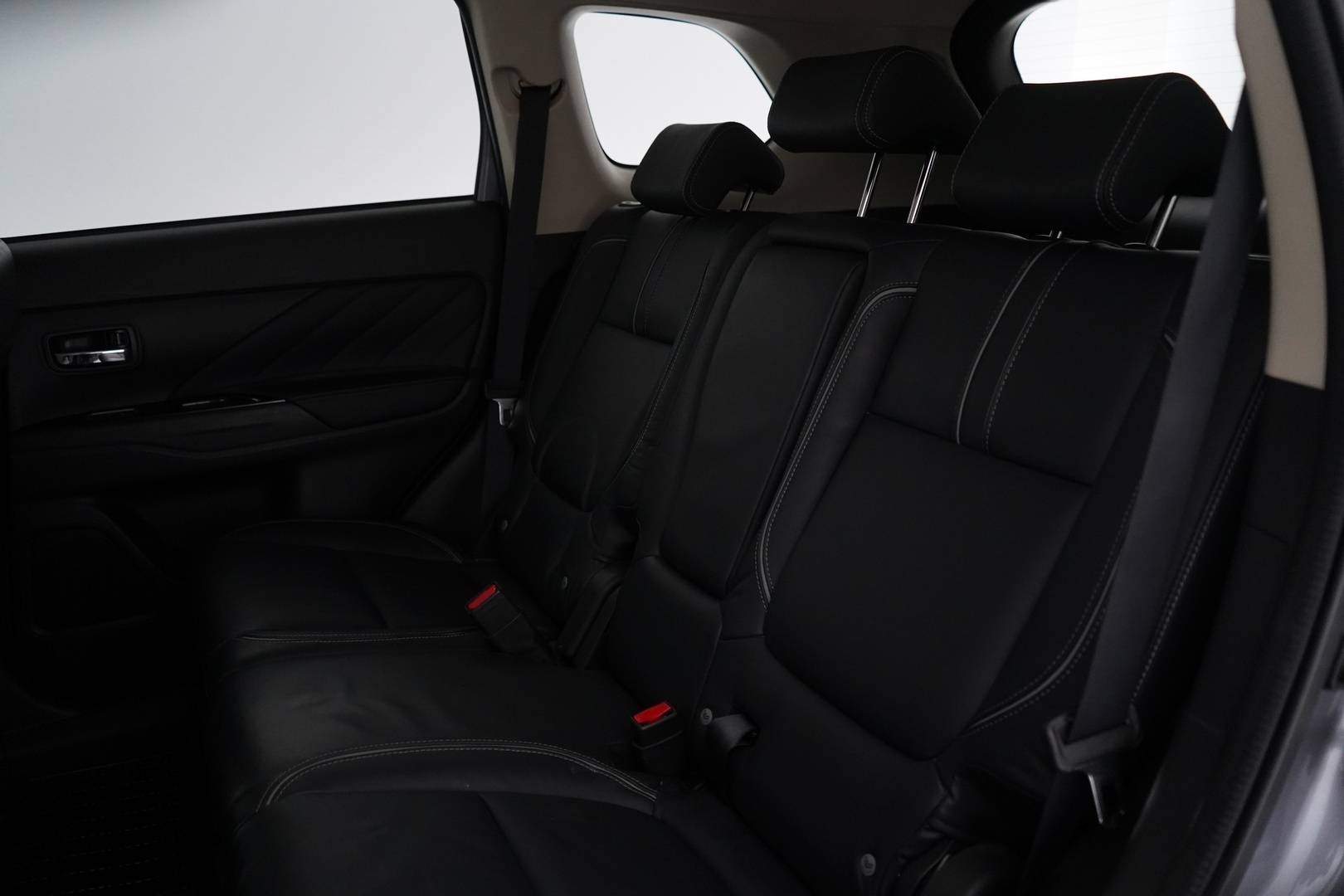 MITSUBISHI OUTLANDER PHEV 2017