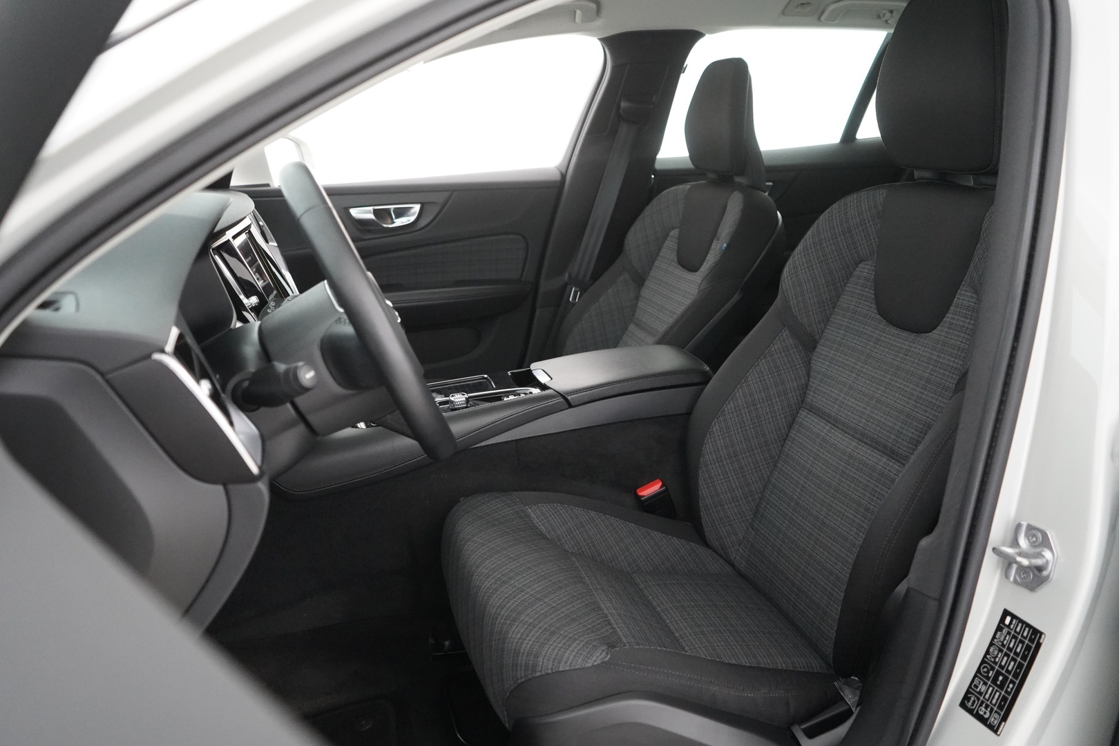 VOLVO V60 2022
