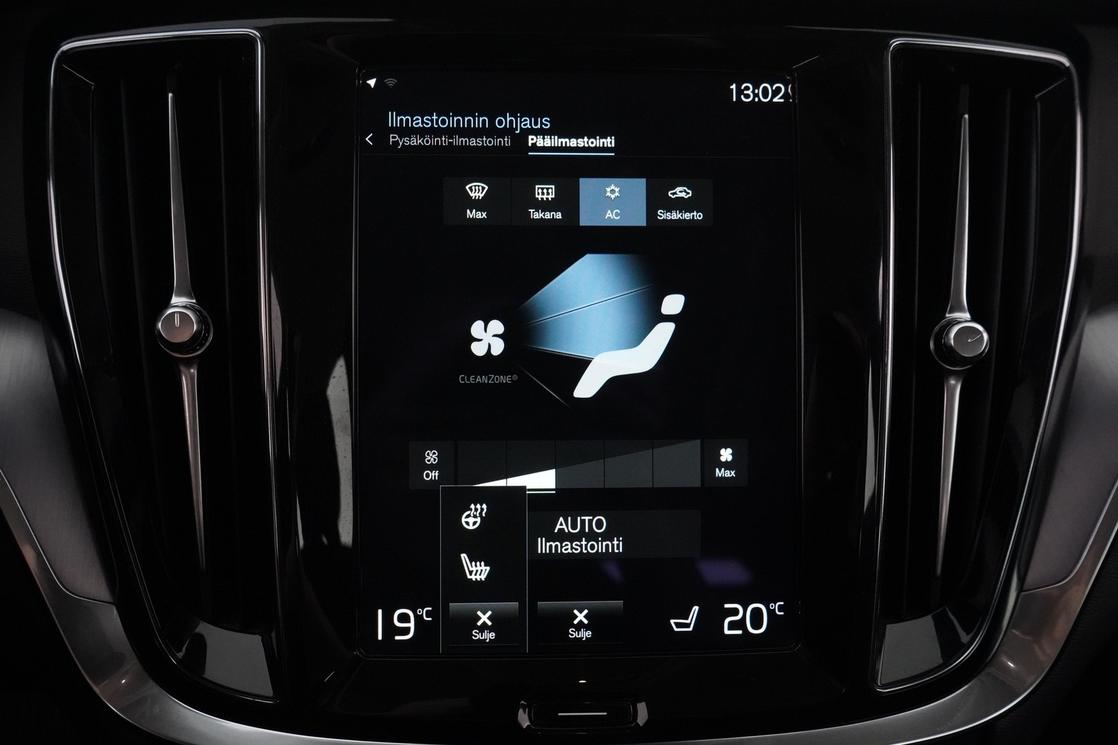 VOLVO V60 2022