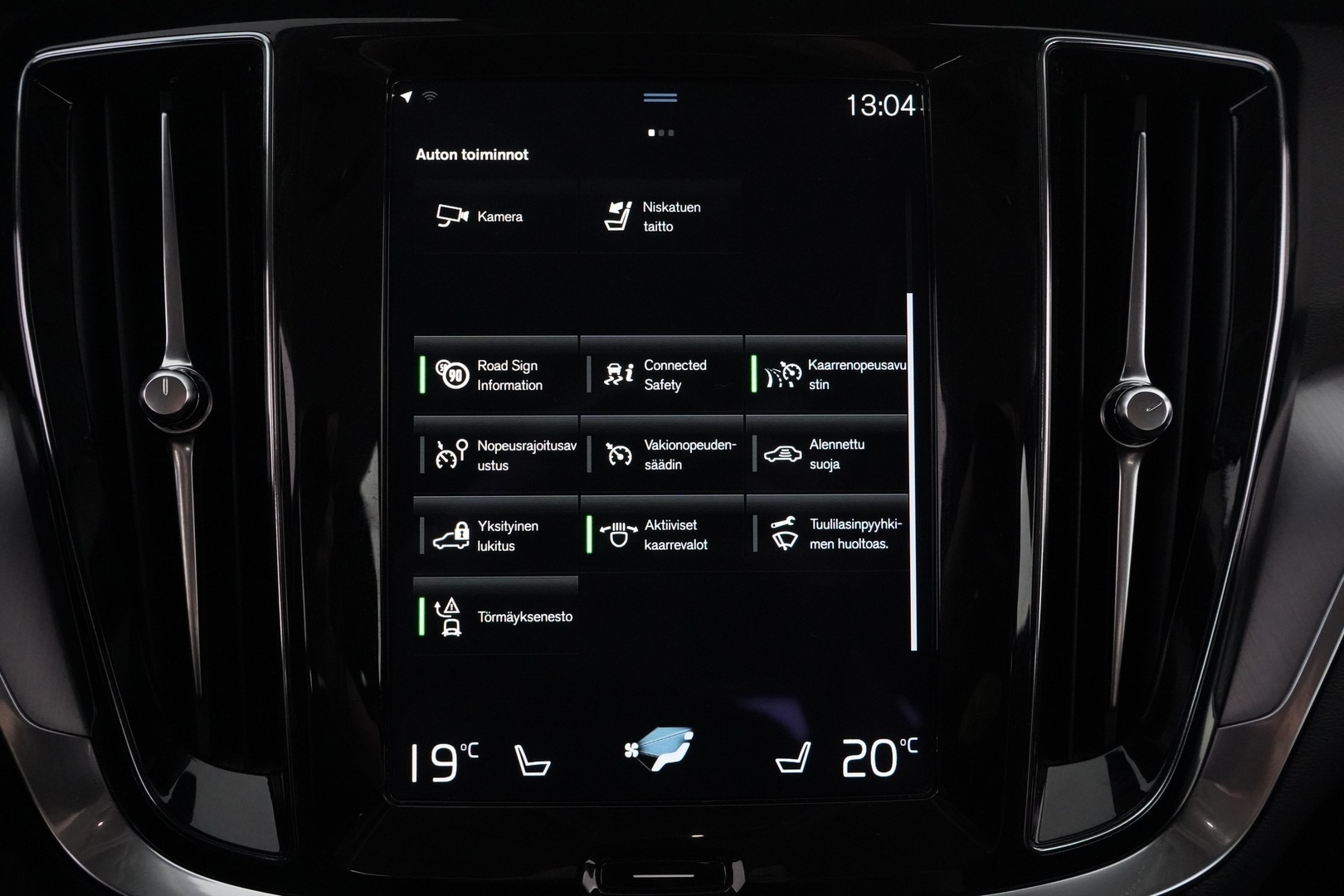VOLVO V60 2022