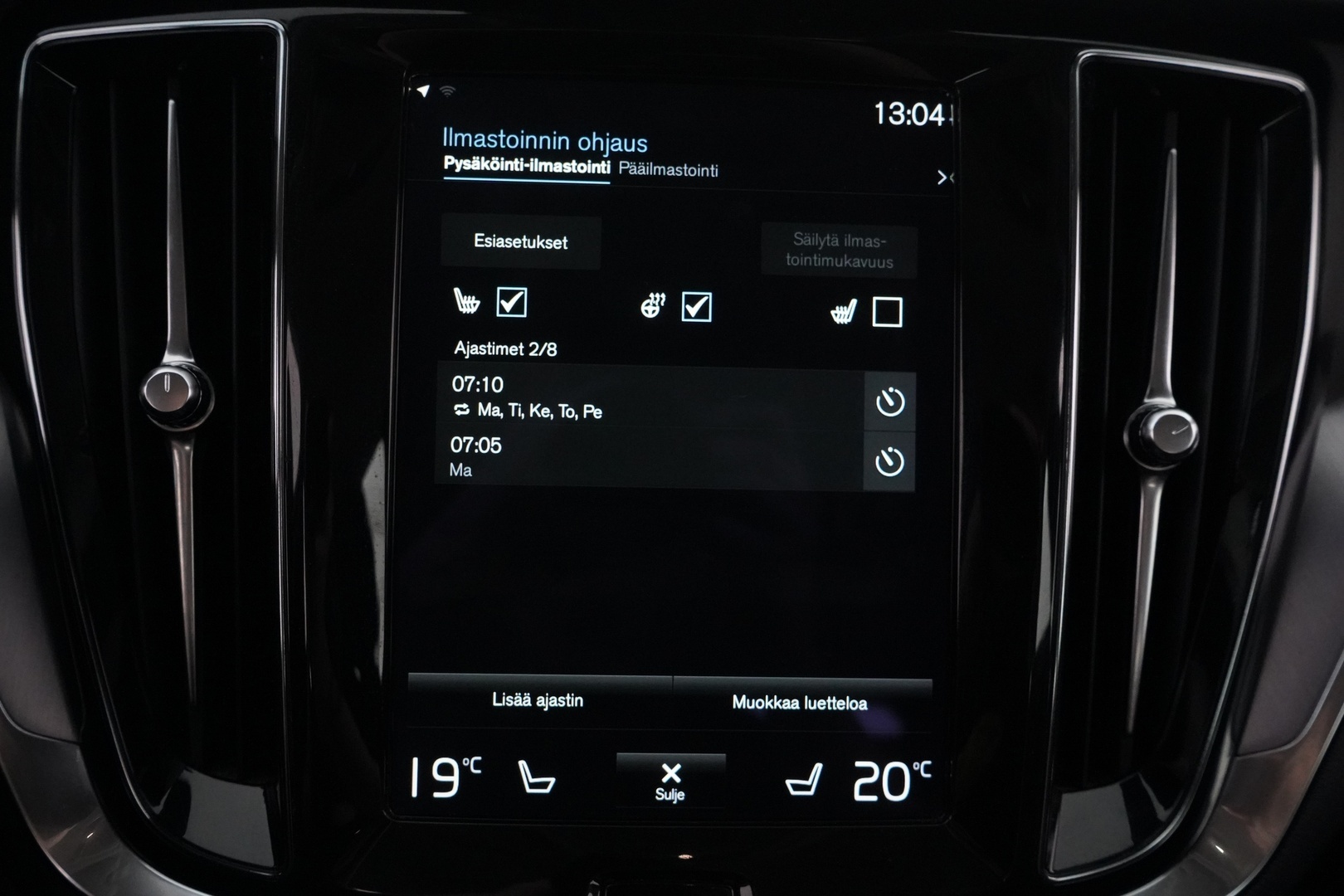 VOLVO V60 2022