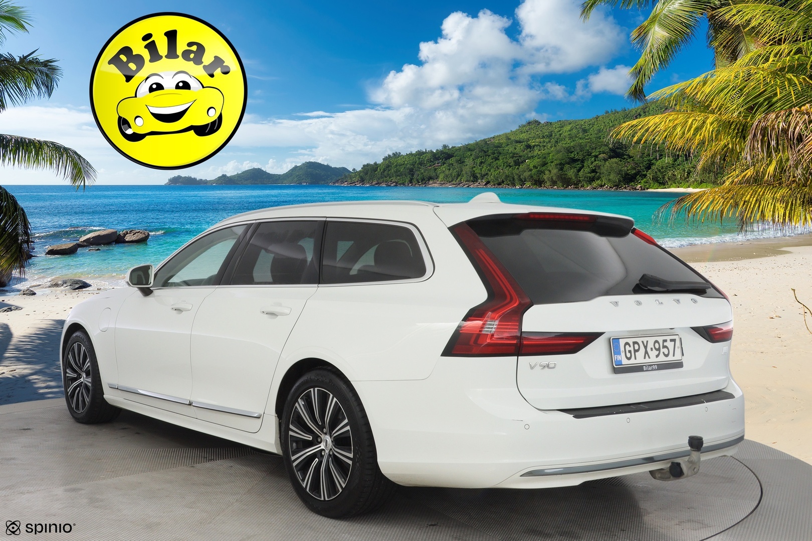 VOLVO V90 2021