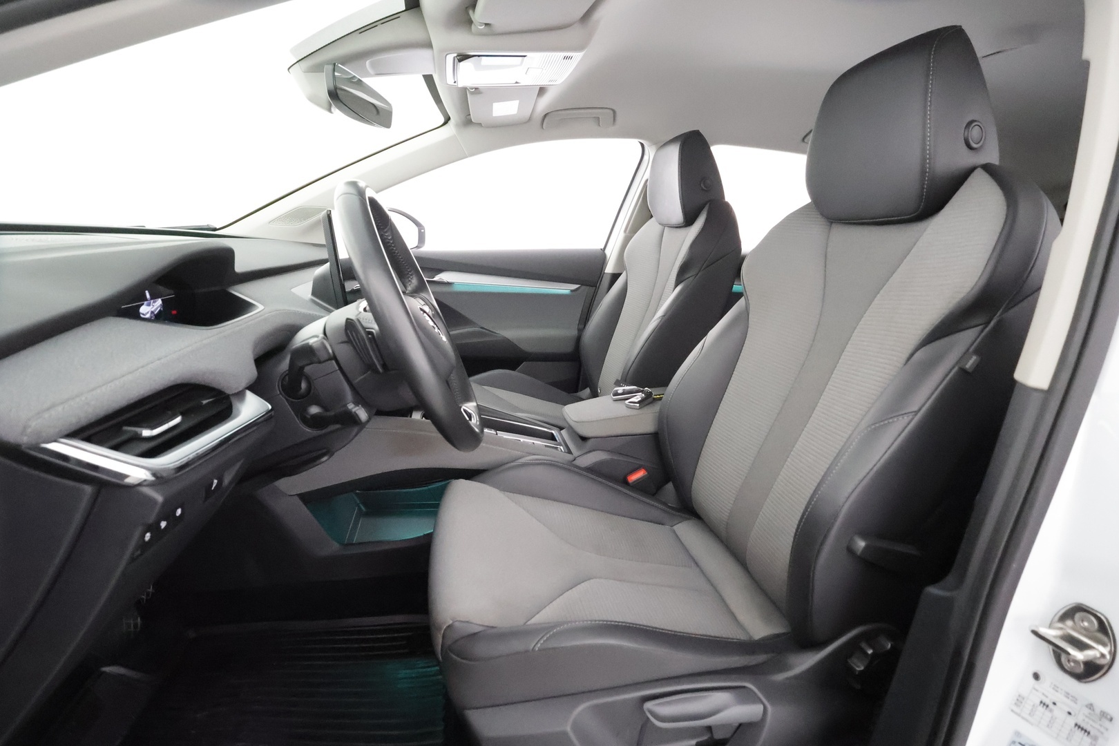 SKODA Enyaq 2022