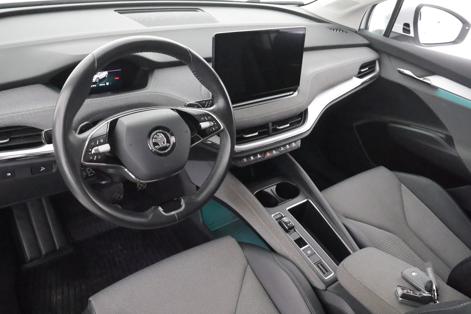 SKODA Enyaq 2022