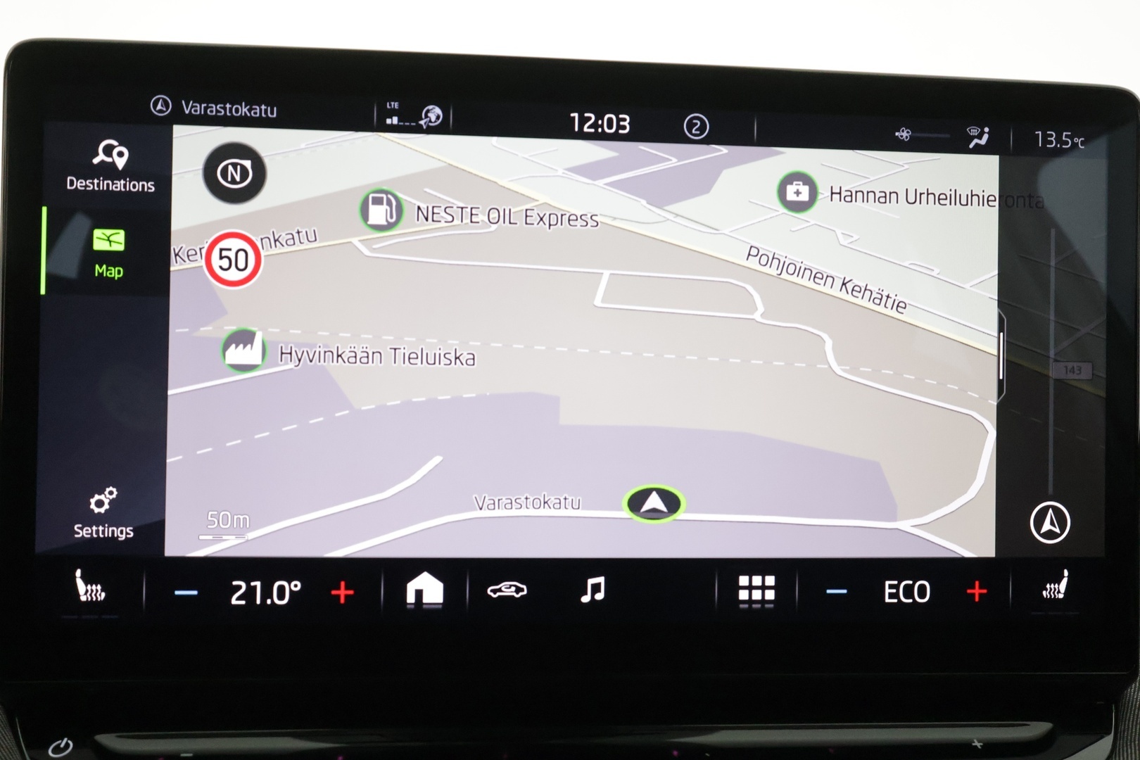 SKODA Enyaq 2022