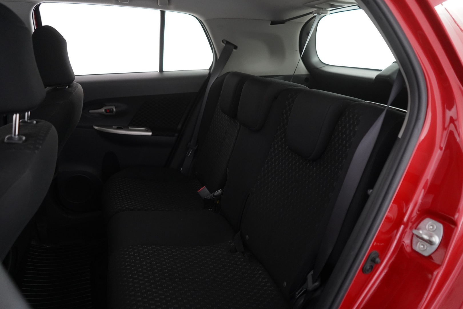 TOYOTA Urban Cruiser 2010