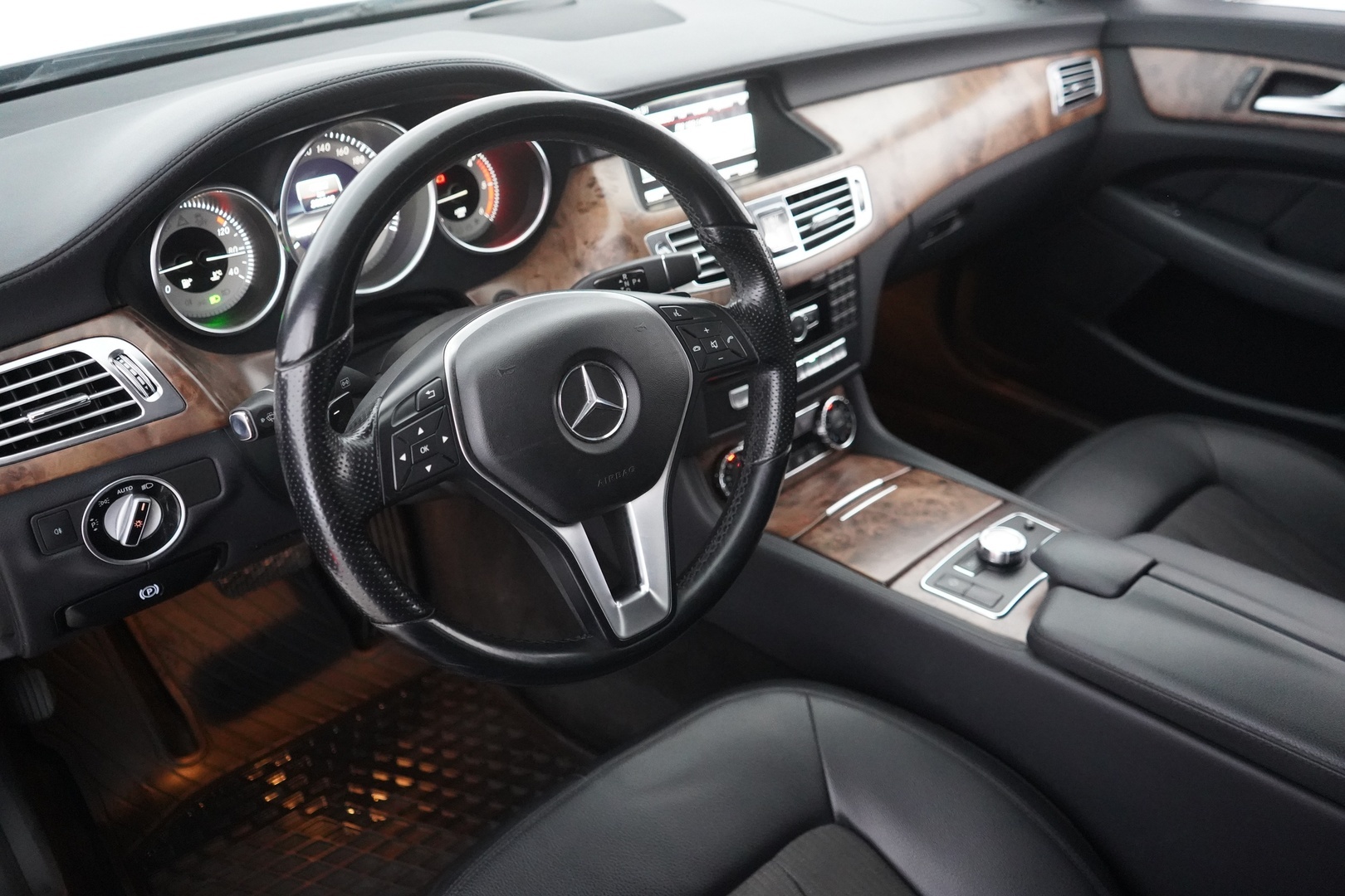 MERCEDES-BENZ CLS 2013