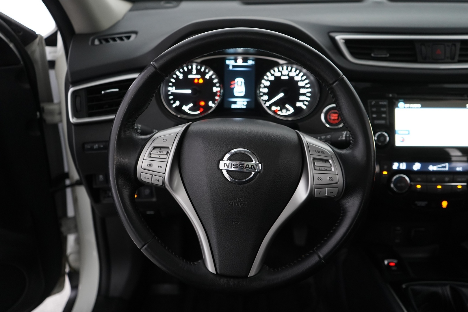 NISSAN X-Trail 2016