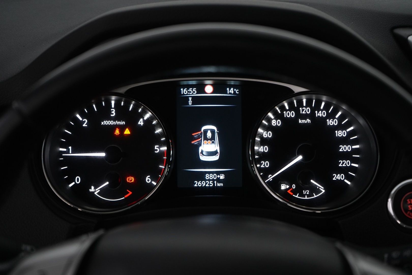 NISSAN X-Trail 2016
