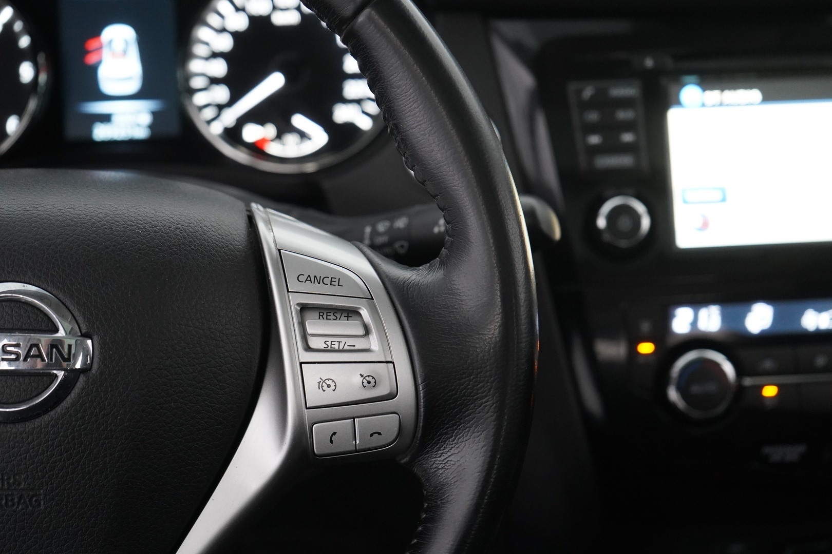NISSAN X-Trail 2016