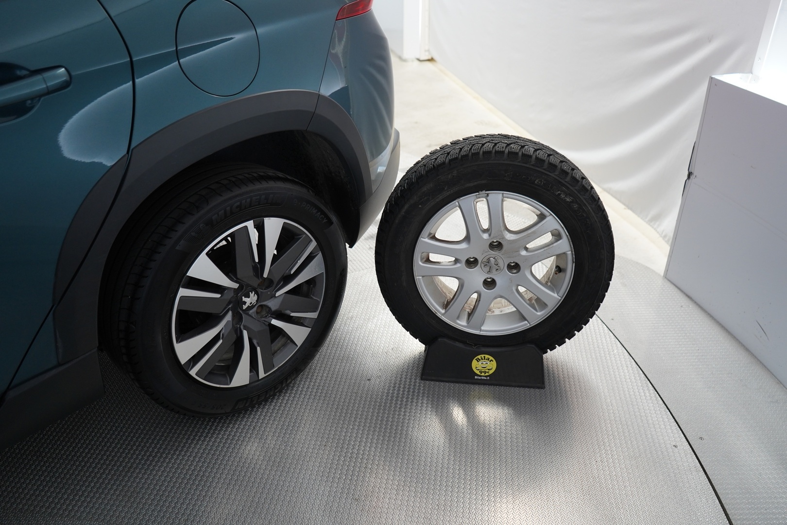 PEUGEOT 2008 2016
