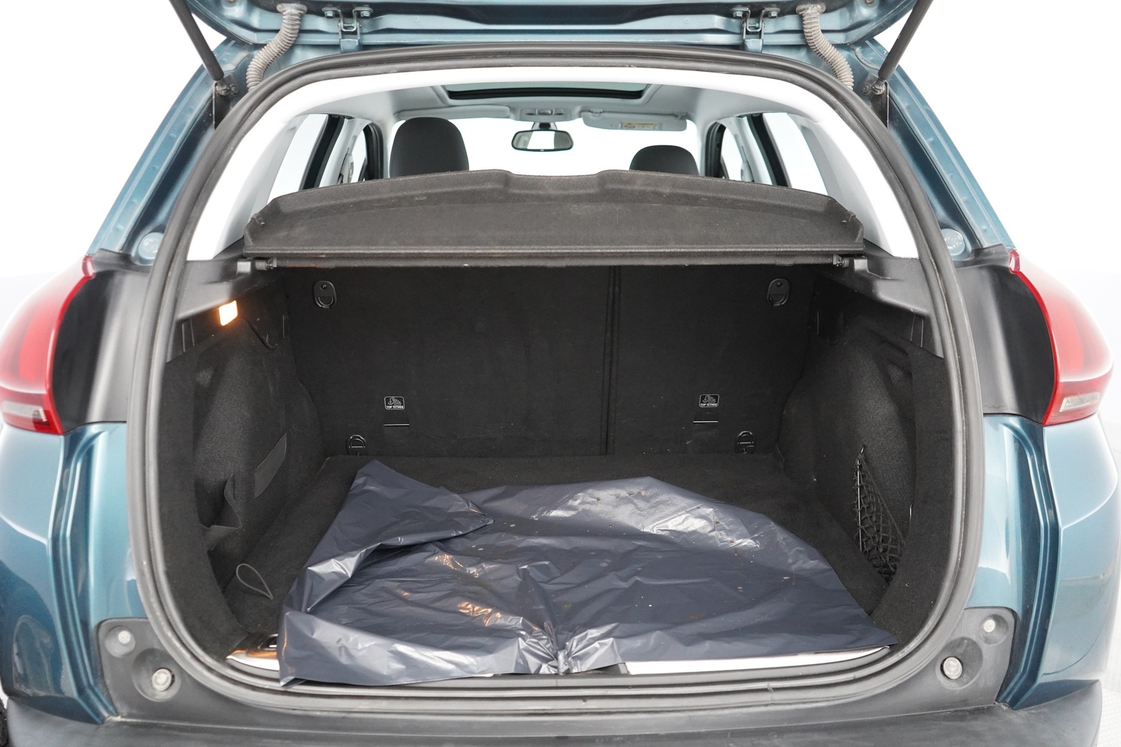 PEUGEOT 2008 2016