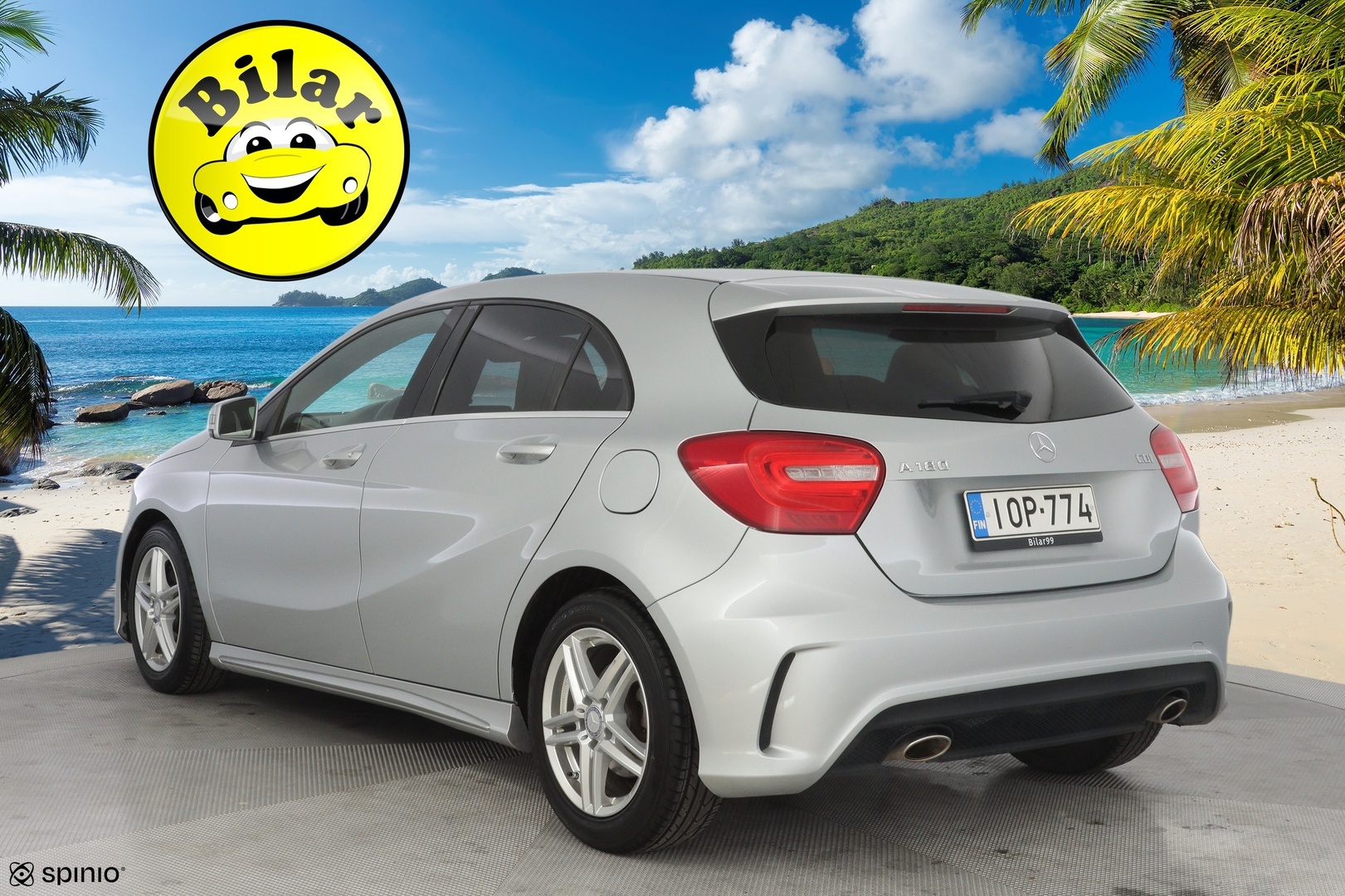 MERCEDES-BENZ A 2015