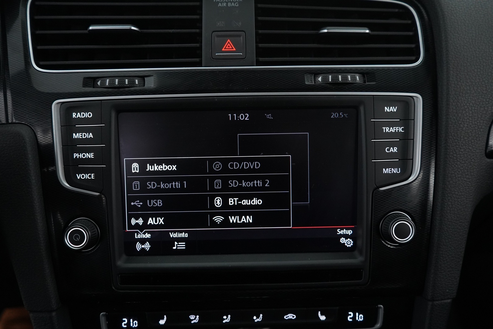 VOLKSWAGEN Golf 2016