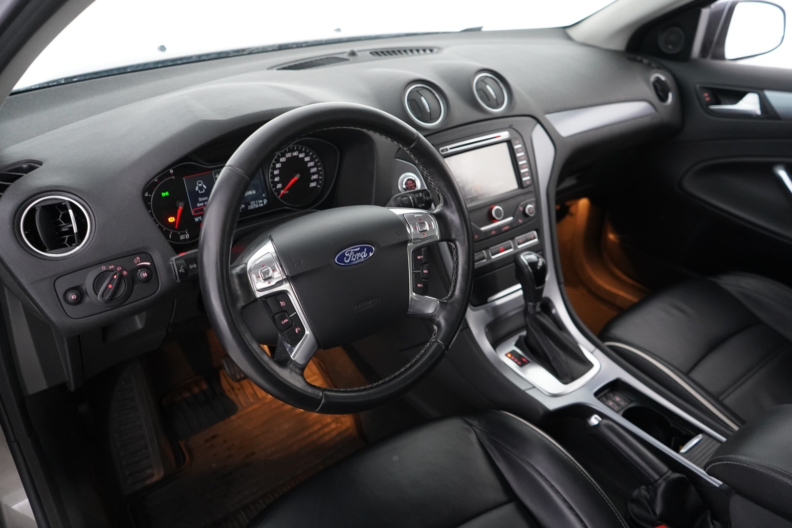 FORD Mondeo 2014
