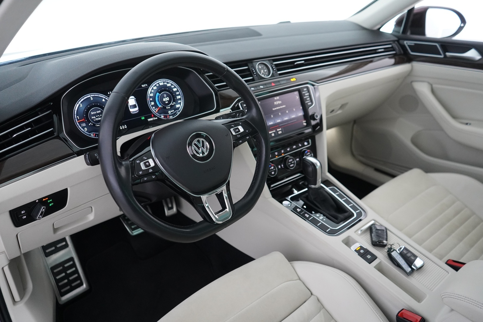 VOLKSWAGEN Passat 2015