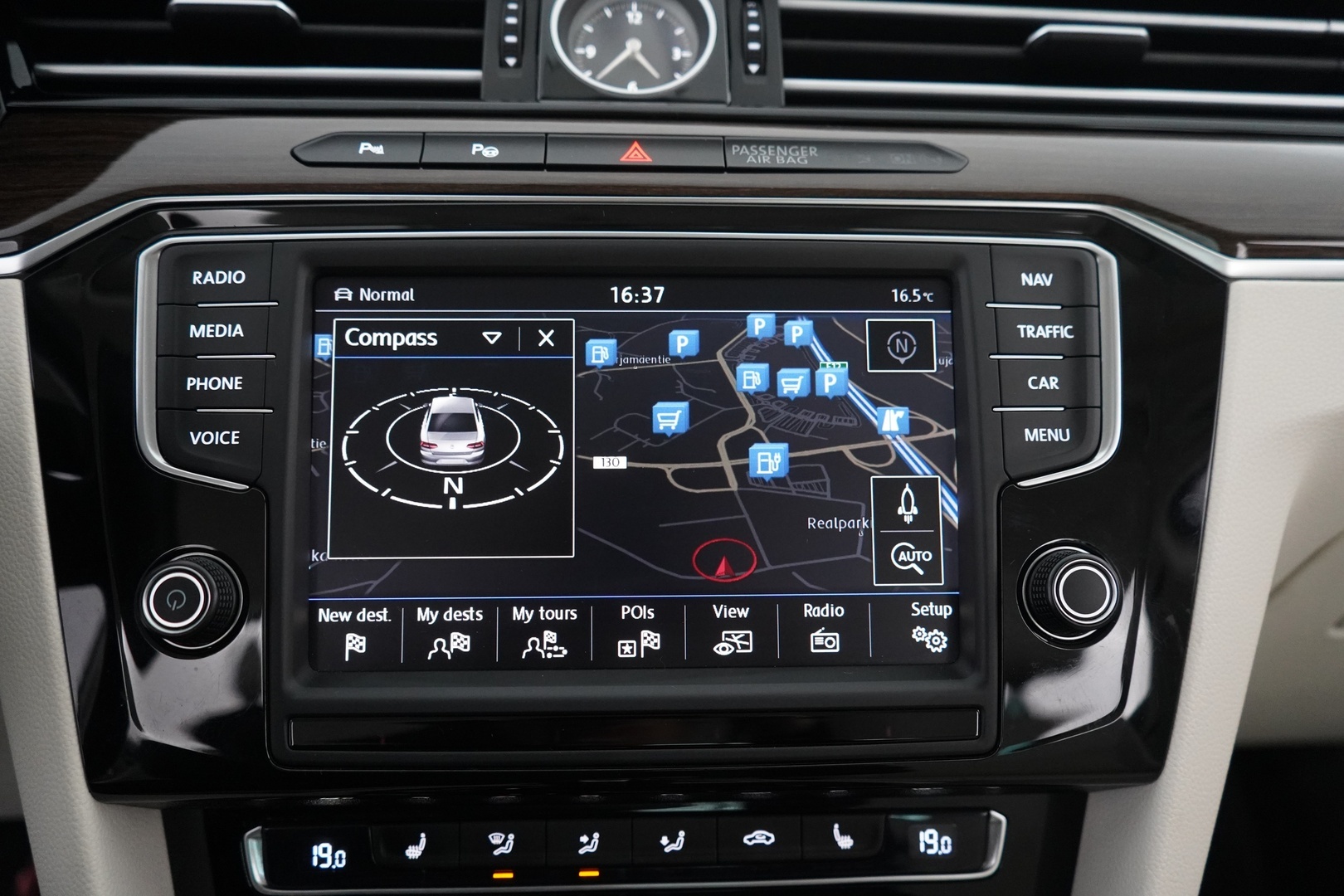 VOLKSWAGEN Passat 2015