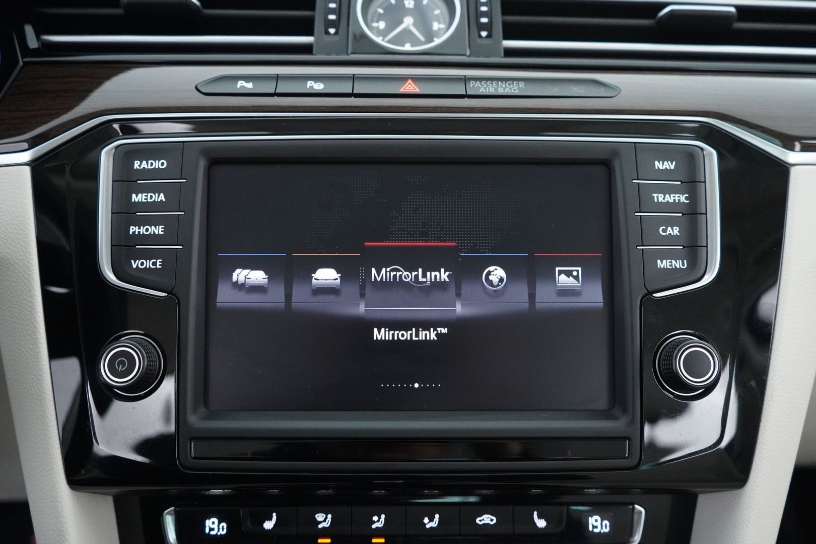 VOLKSWAGEN Passat 2015