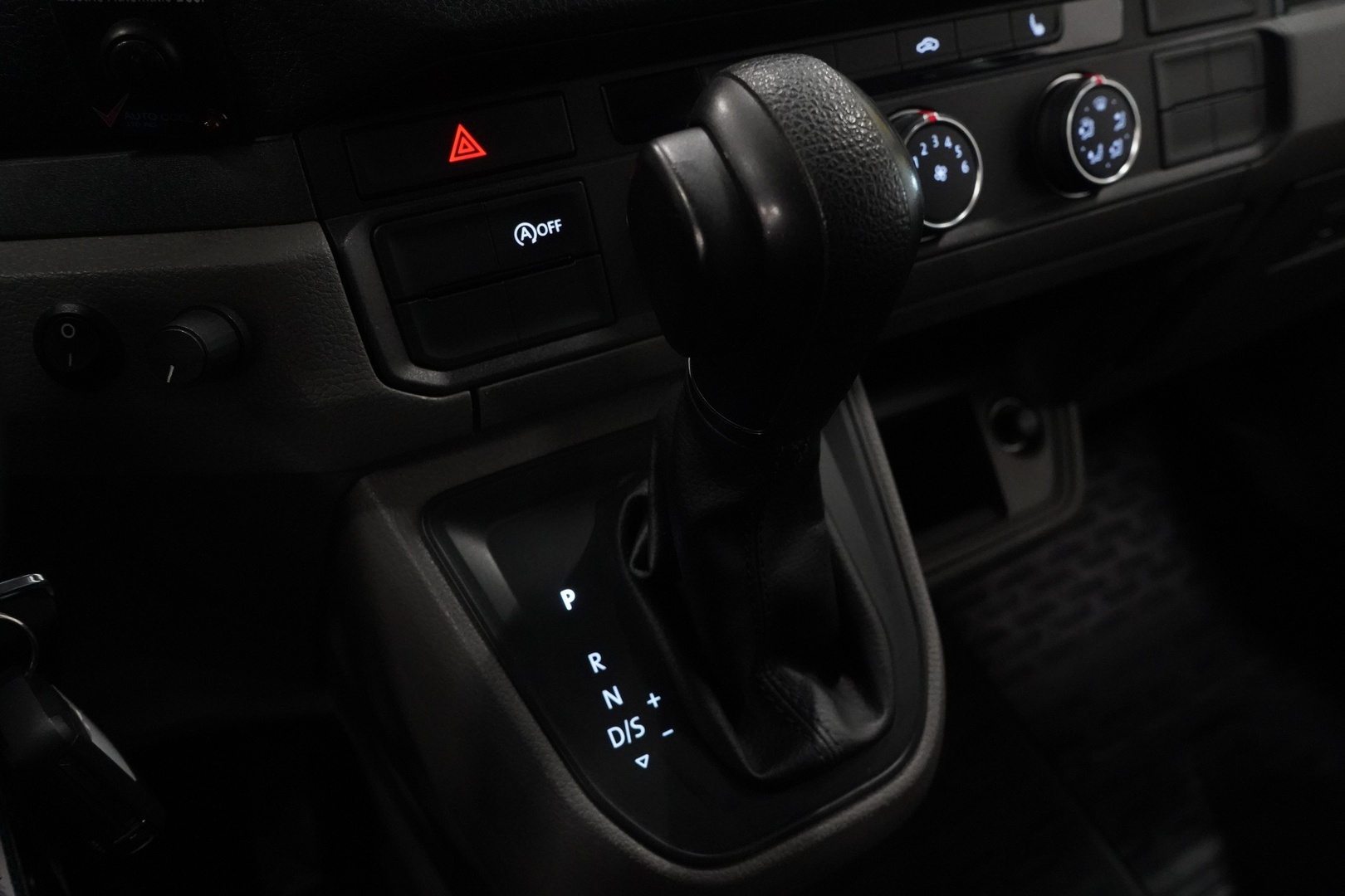 VOLKSWAGEN Crafter 2018