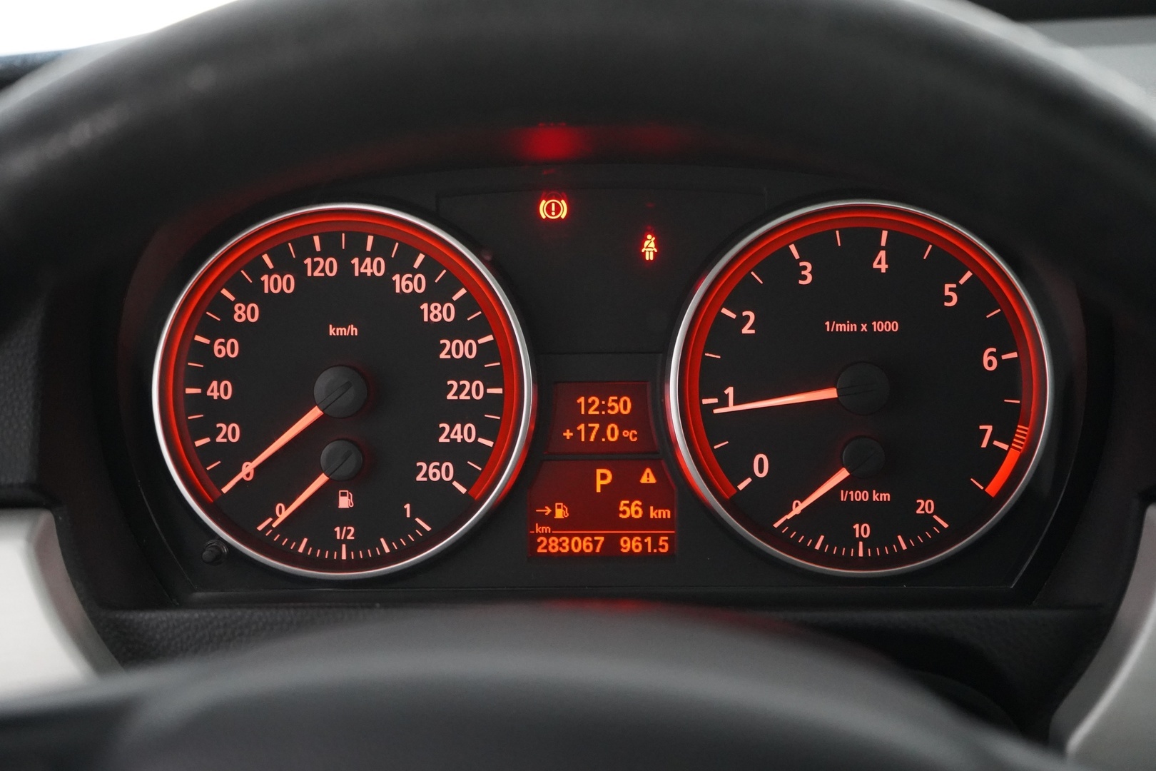 BMW 330 2006
