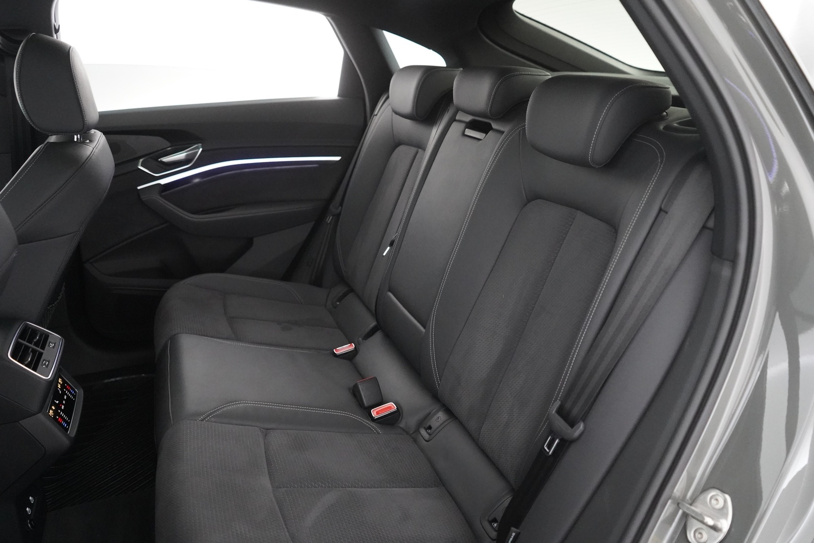 AUDI Q8 E-TRON 2024