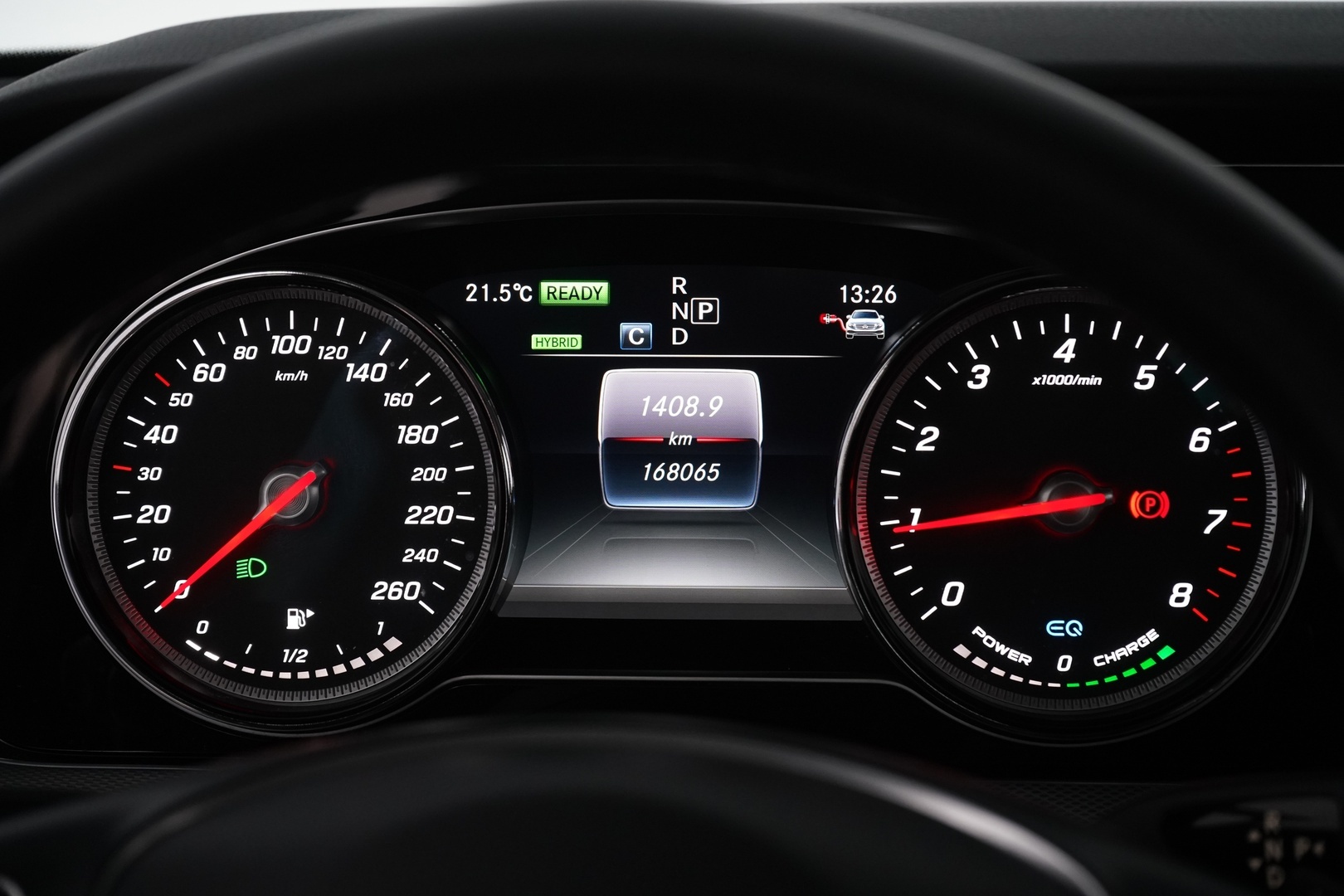 MERCEDES-BENZ E 2018
