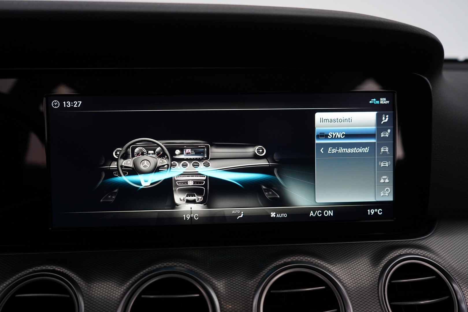 MERCEDES-BENZ E 2018