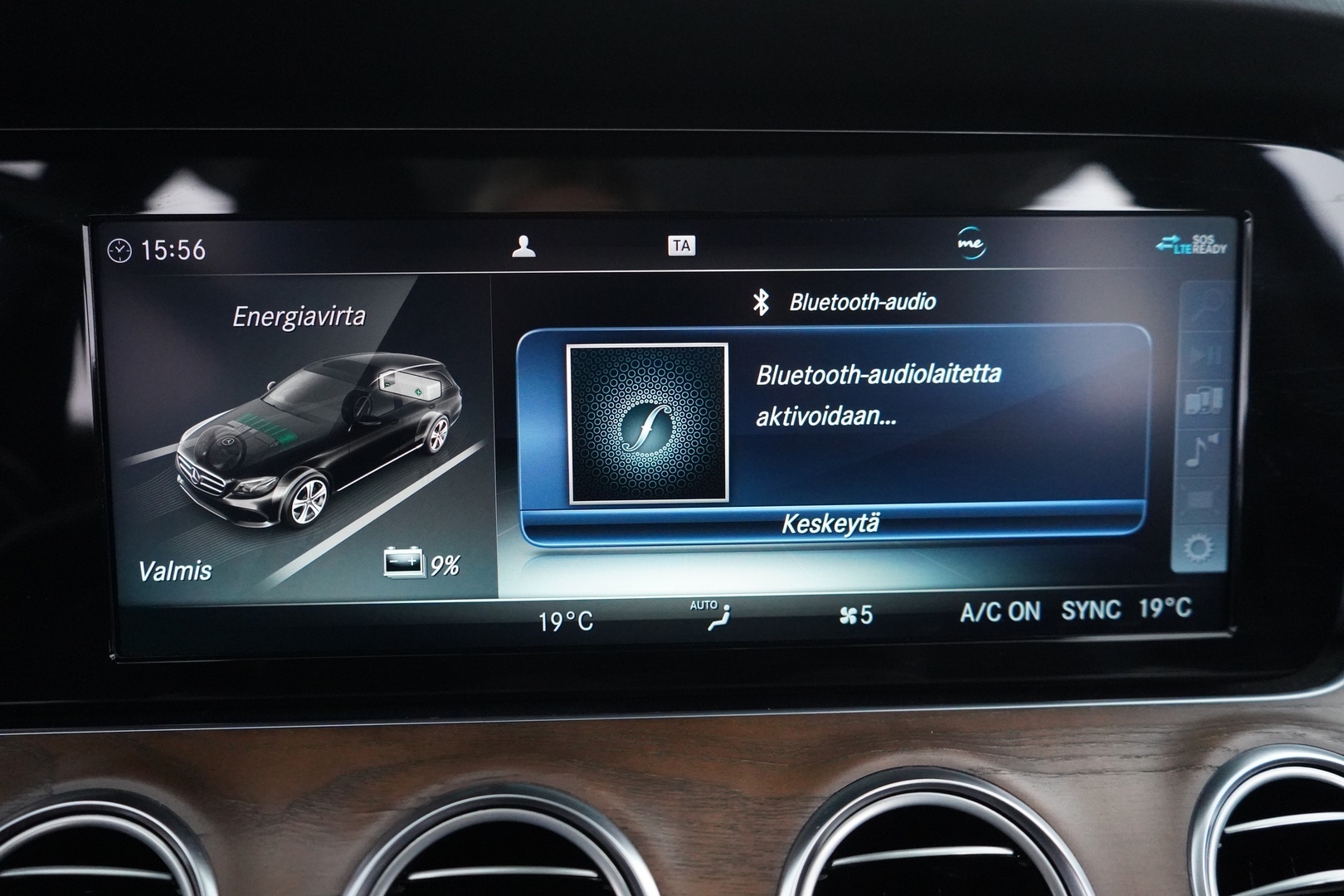 MERCEDES-BENZ E 2020