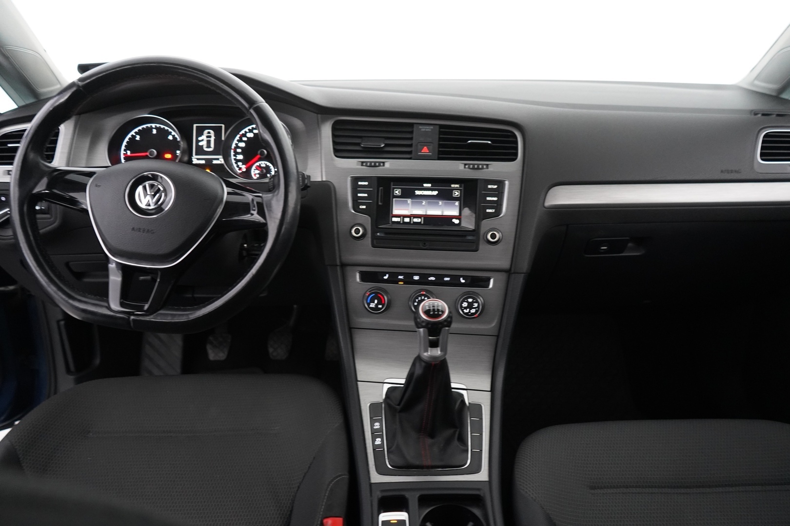 VOLKSWAGEN Golf 2014