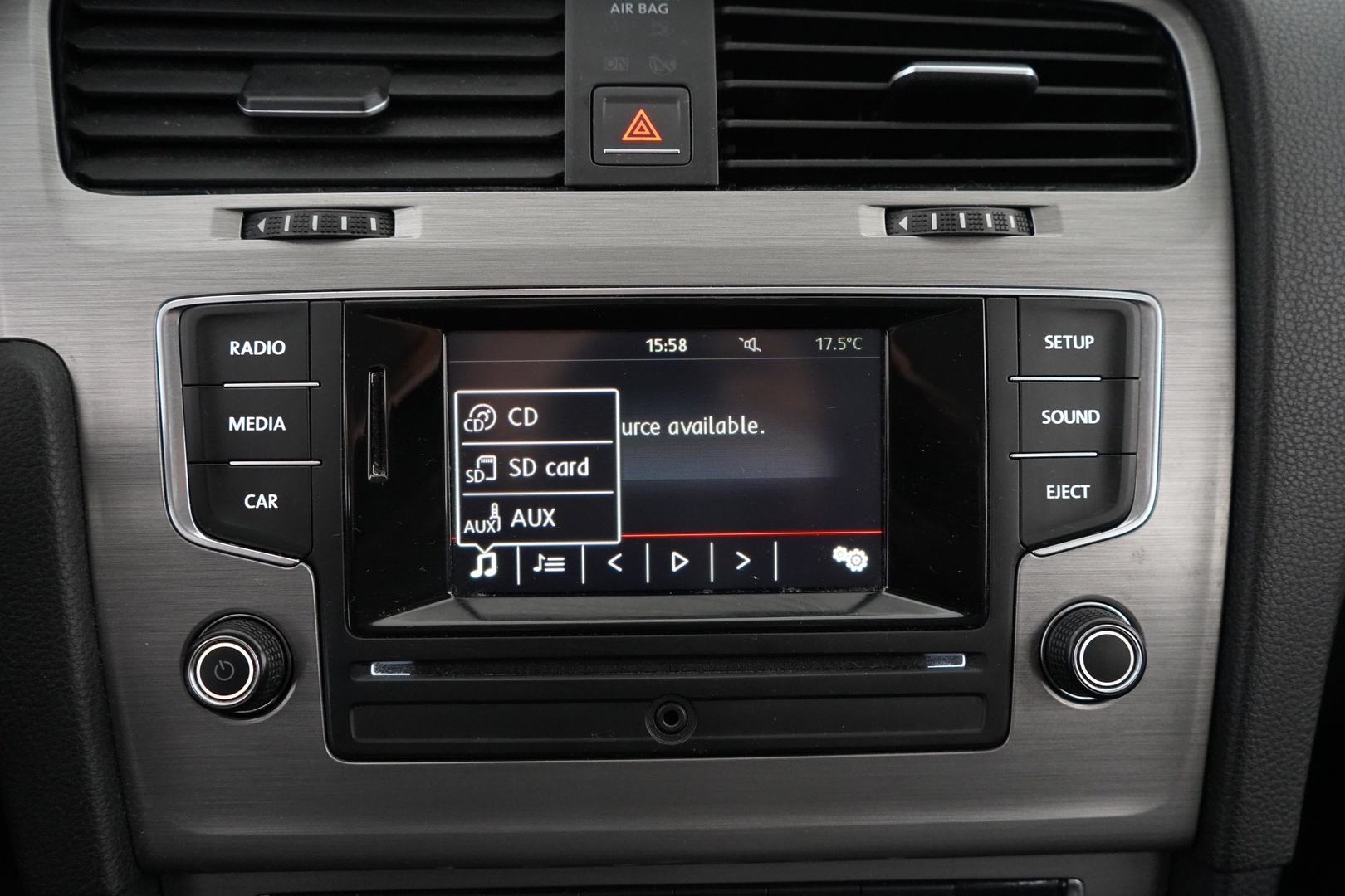 VOLKSWAGEN Golf 2014