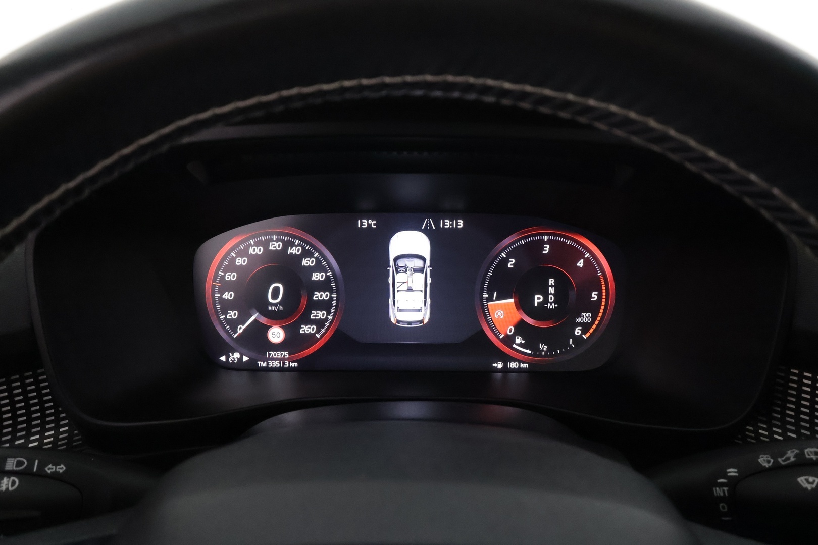 VOLVO XC40 2019