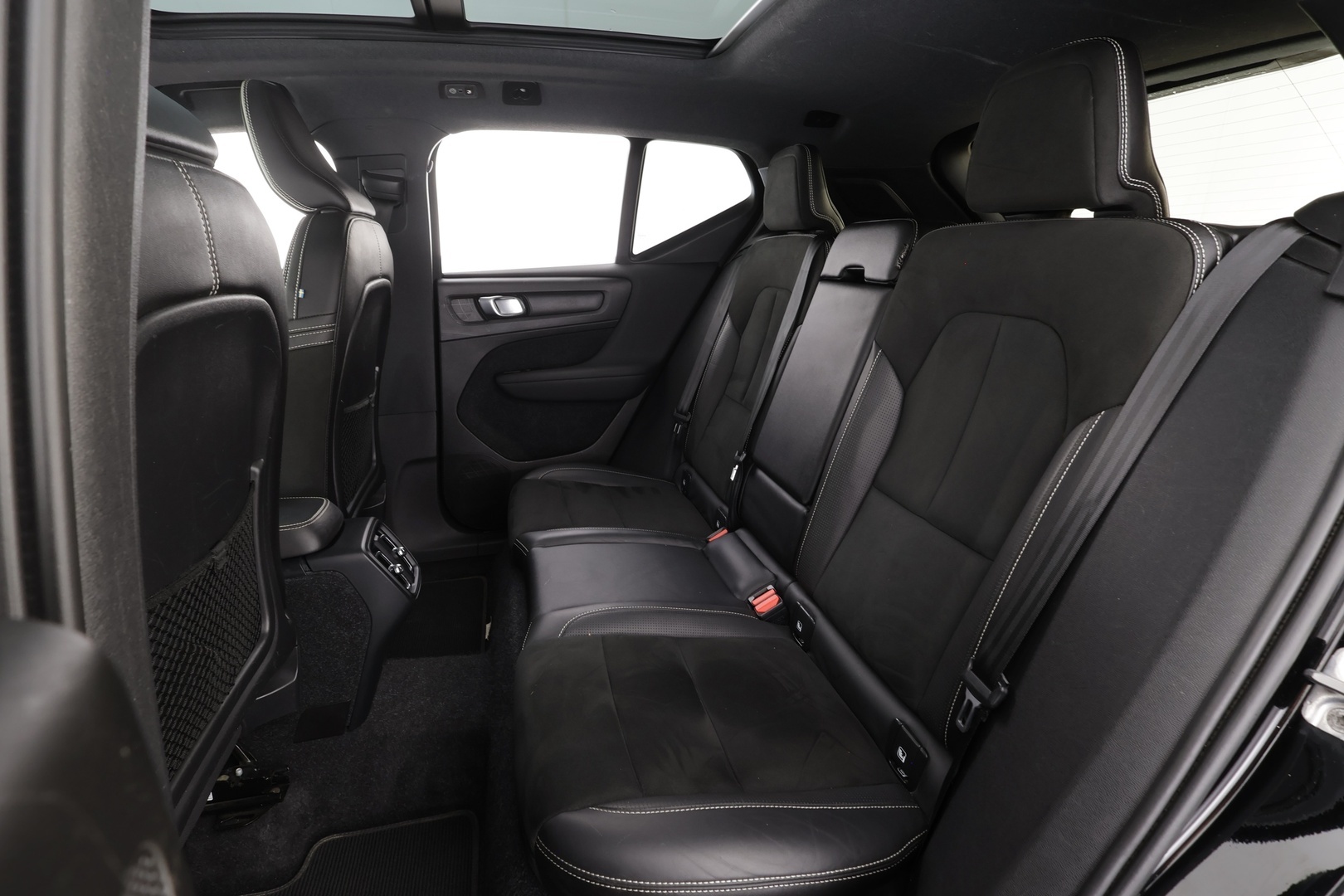 VOLVO XC40 2019
